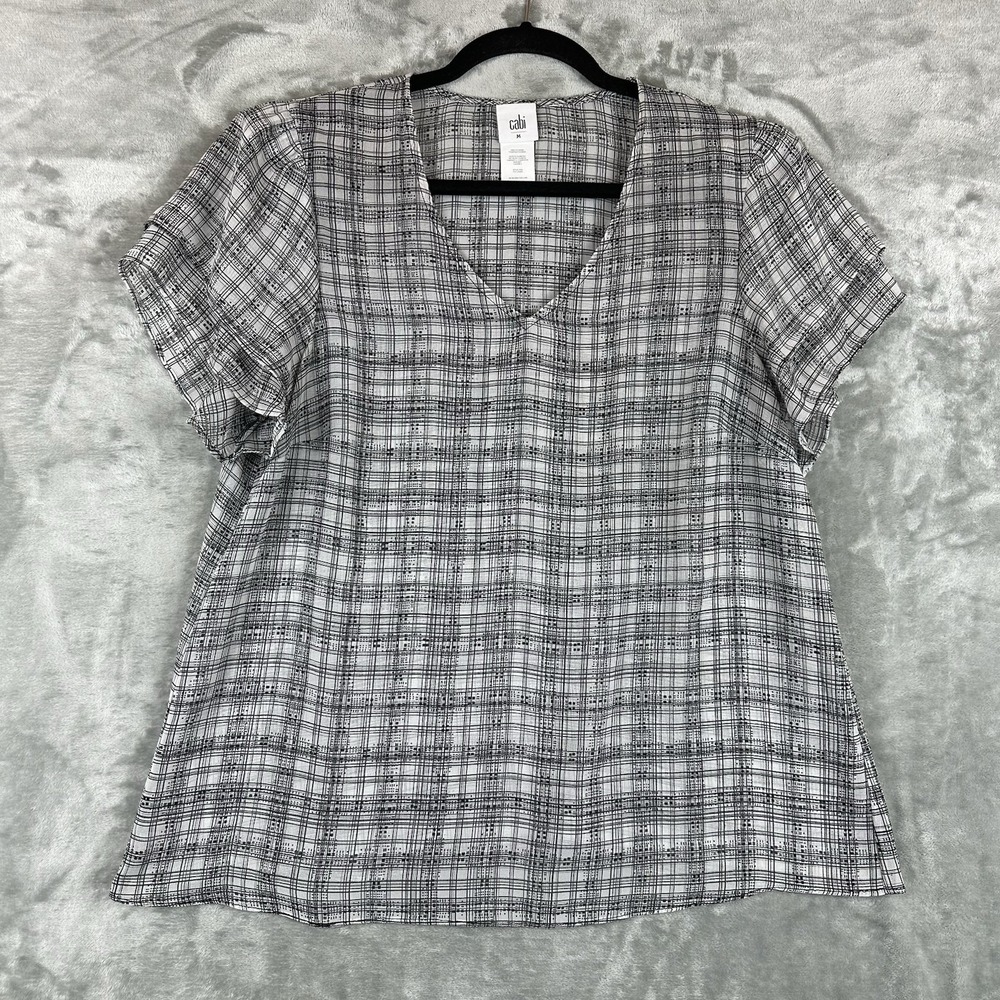 Cabi Agenda Blouse Women's M Black White Plaid Pattern V-Neck Ruffed Sleeve